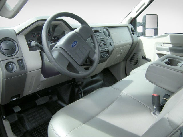 2009 Ford Super Duty F-250 SRW XL