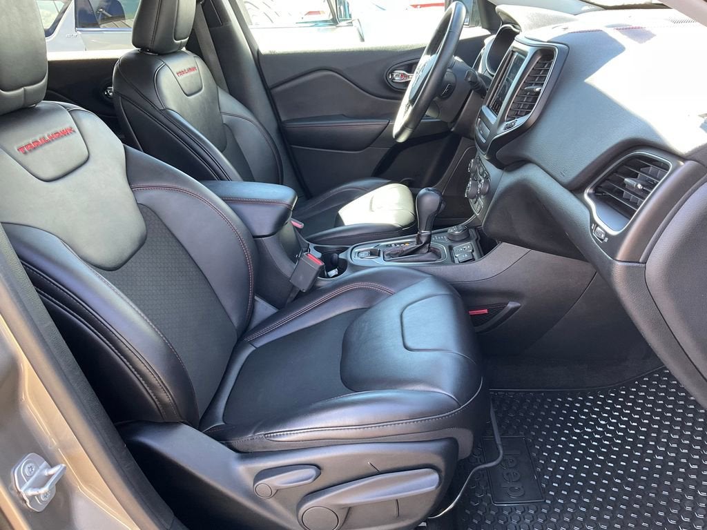 2019 Jeep Cherokee Trailhawk