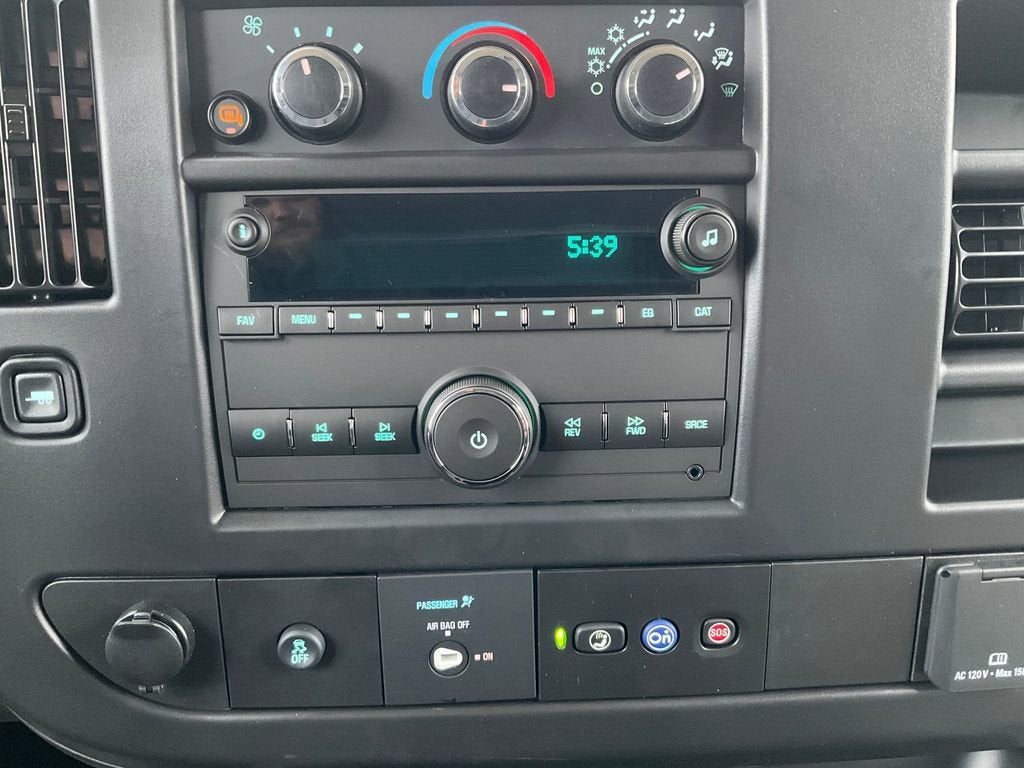 2025 Chevrolet Express Cargo 2500 WT