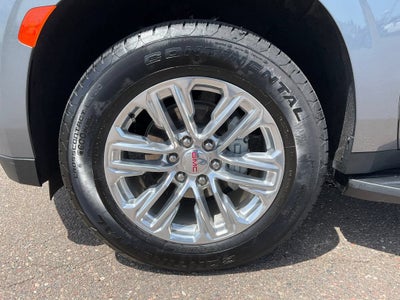 2022 GMC Yukon SLT