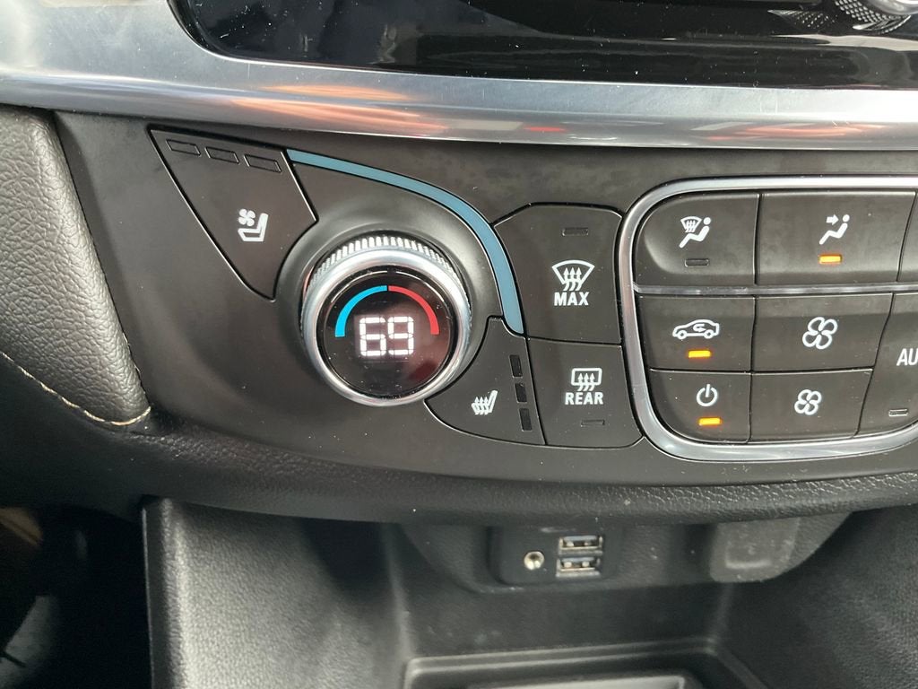 2022 Chevrolet Traverse Premier