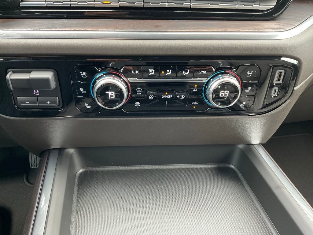 2025 GMC Sierra 2500 HD SLT