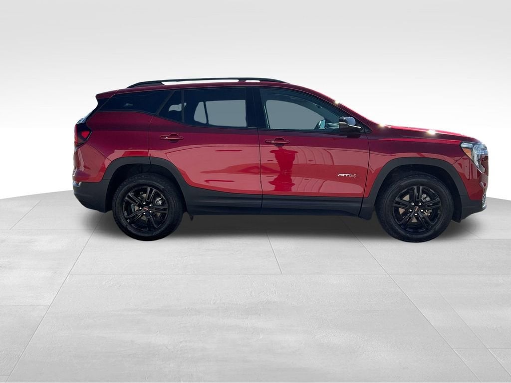 2024 GMC Terrain AT4