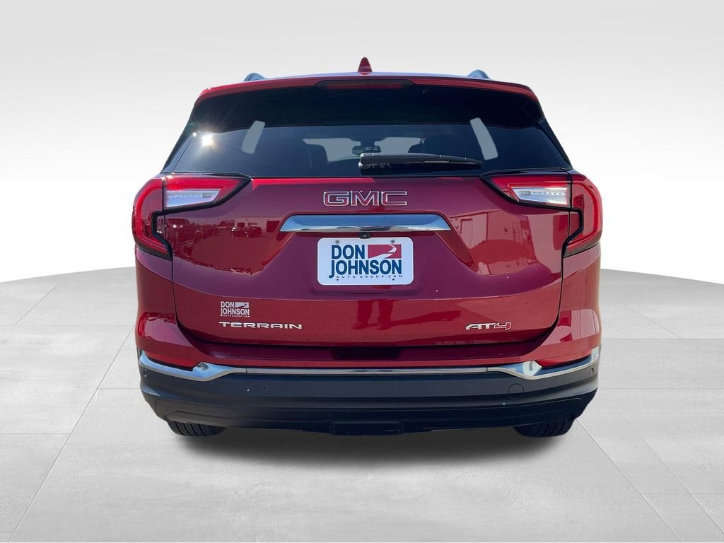 2024 GMC Terrain AT4