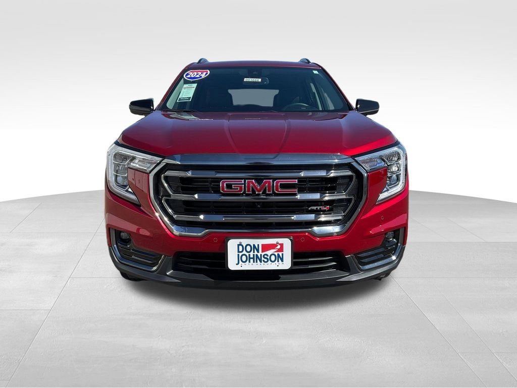 2024 GMC Terrain AT4