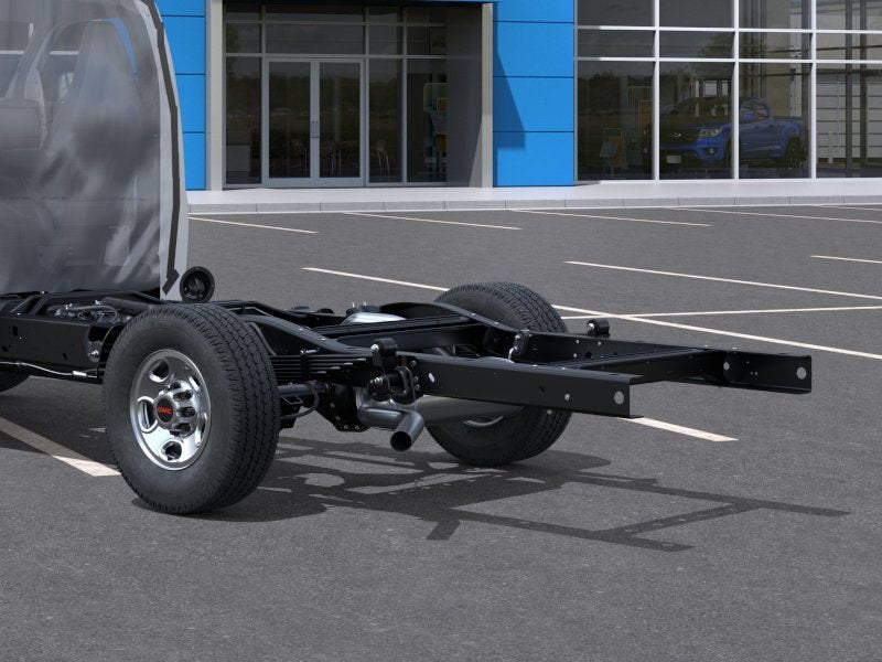 2025 GMC Savana Cutaway 3500 1WT