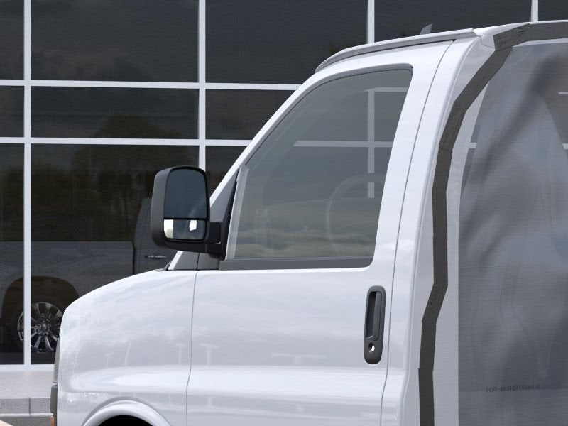 2025 GMC Savana Cutaway 3500 1WT