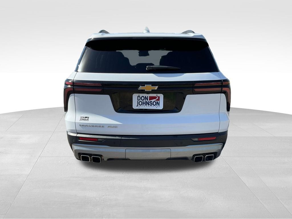 2025 Chevrolet Traverse LT