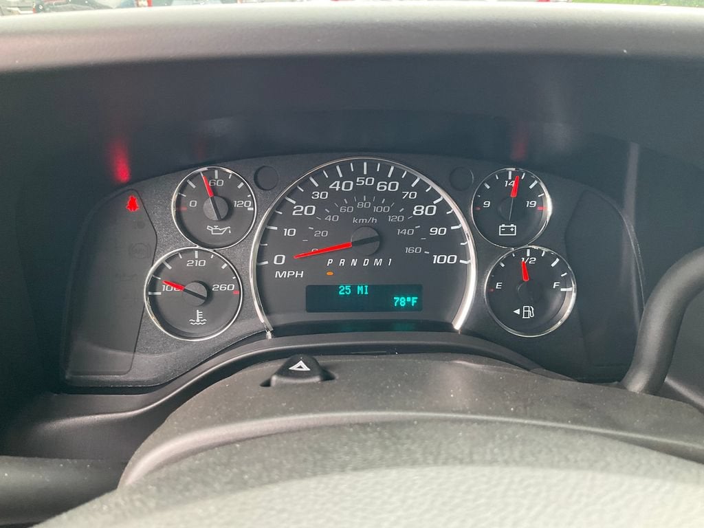2026 Chevrolet Express Cutaway 3500 1WT