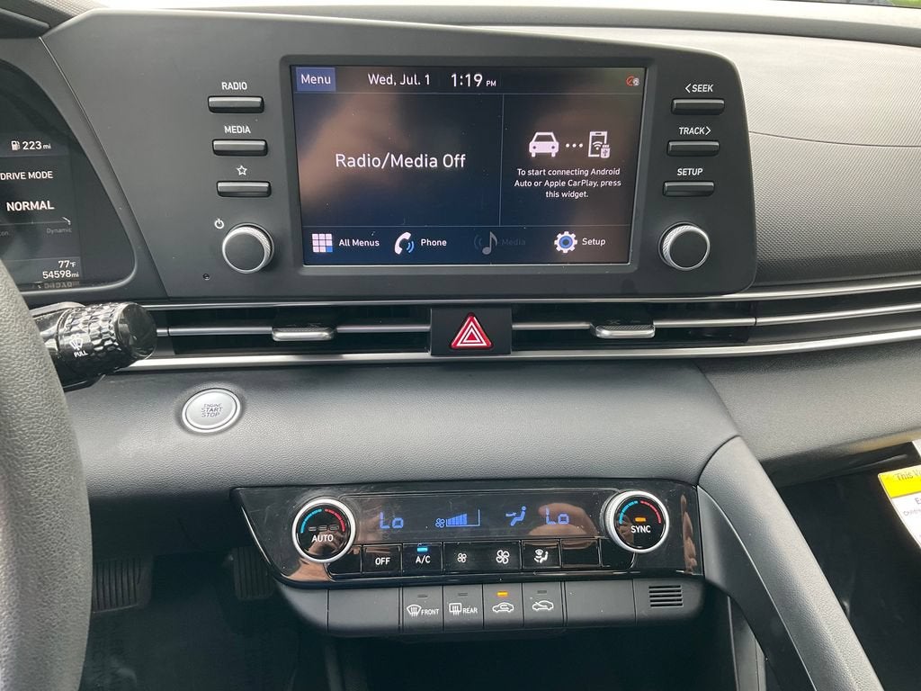 2022 Hyundai Elantra SEL