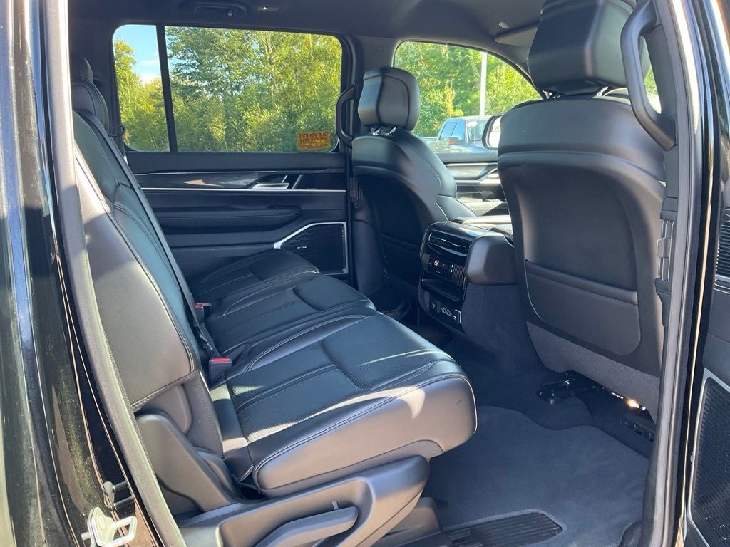 2022 Jeep Wagoneer Series I