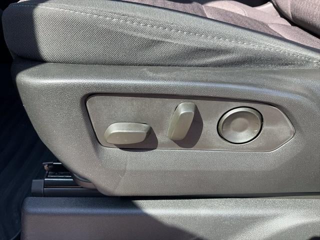 2023 Chevrolet Silverado 1500 LT LT1