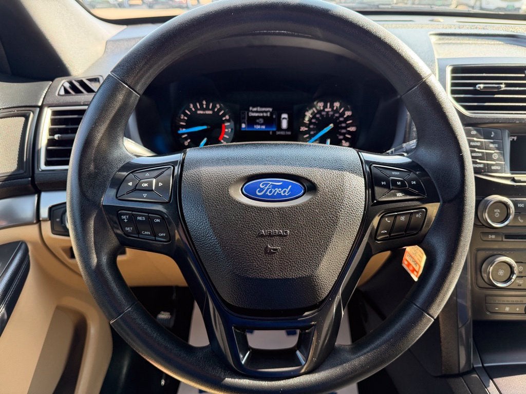 2017 Ford Explorer Base
