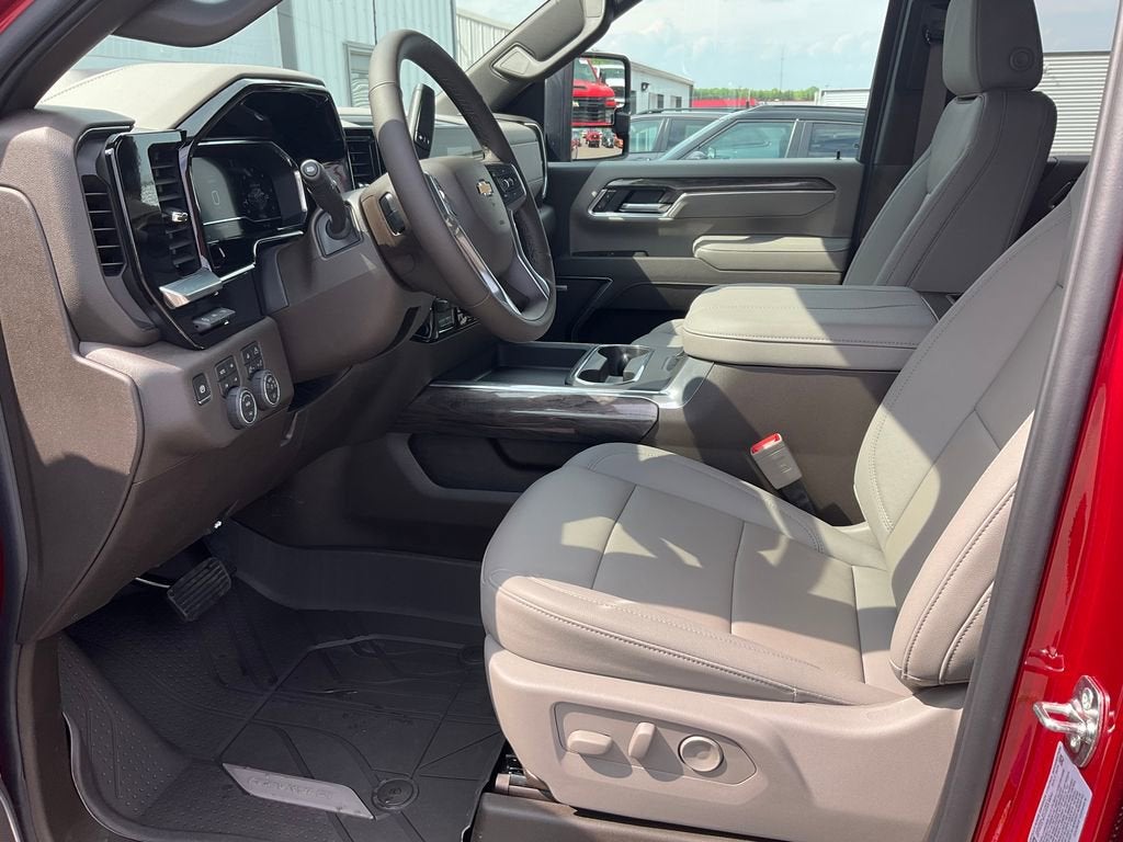 2025 Chevrolet Silverado 3500 HD LTZ