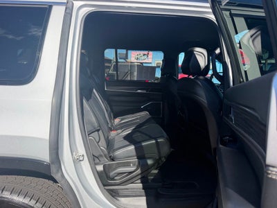 2024 Jeep Wagoneer Series II 4x4