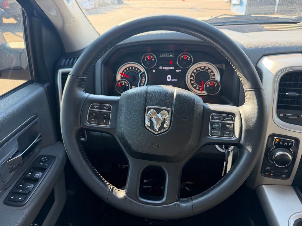 2017 RAM 1500 Big Horn Crew Cab 4x4 6'4' Box