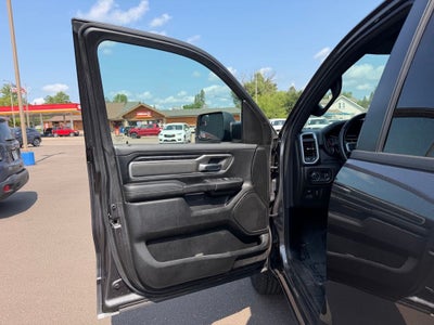 2020 RAM 1500 Big Horn Crew Cab 4x4 5'7' Box