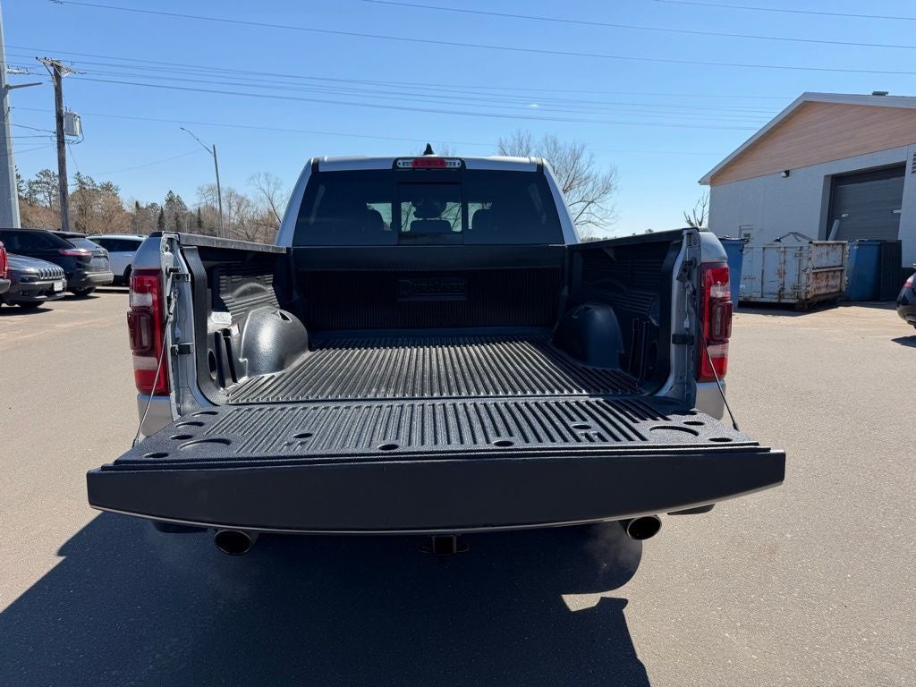 2024 RAM 1500 Laramie Crew Cab 4x4 5'7' Box