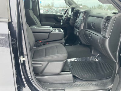 2023 Chevrolet Silverado 1500 4WD Crew Cab Short Bed Custom