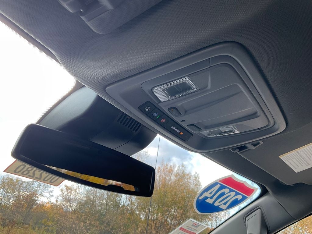 2024 GMC Sierra 1500 4WD Crew Cab Short Box SLT