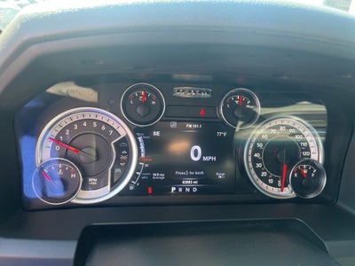 2017 RAM 1500 Big Horn Crew Cab 4x4 5'7' Box