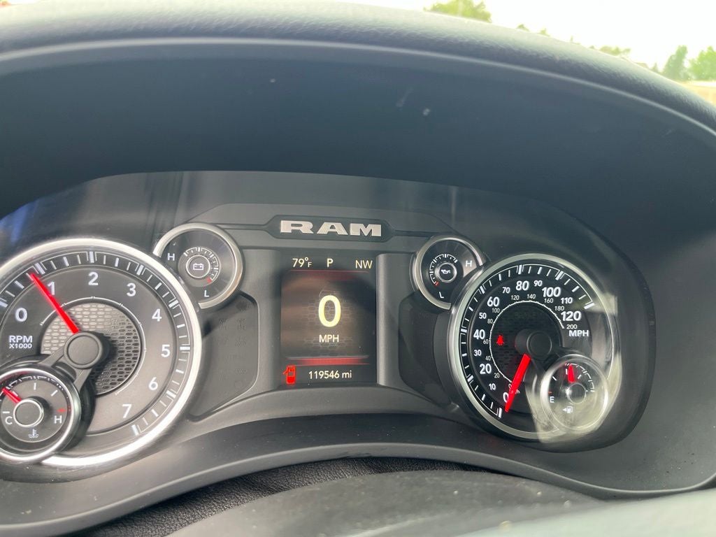 2019 RAM 2500 Big Horn Crew Cab 4x4 8' Box