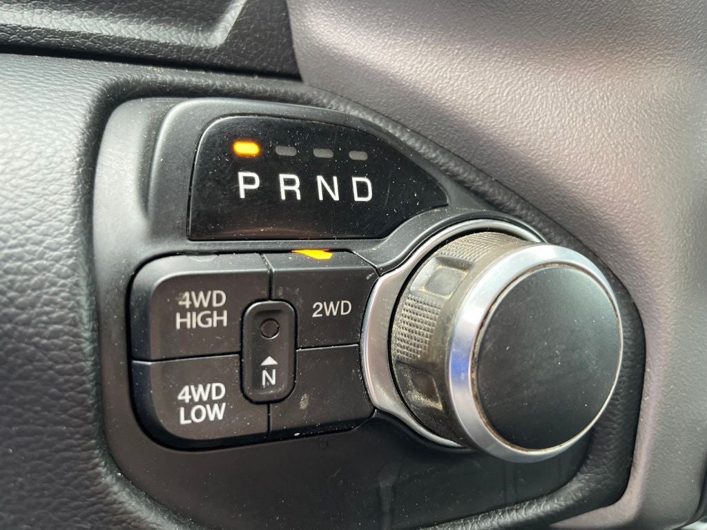 2019 RAM 2500 Big Horn Crew Cab 4x4 8' Box