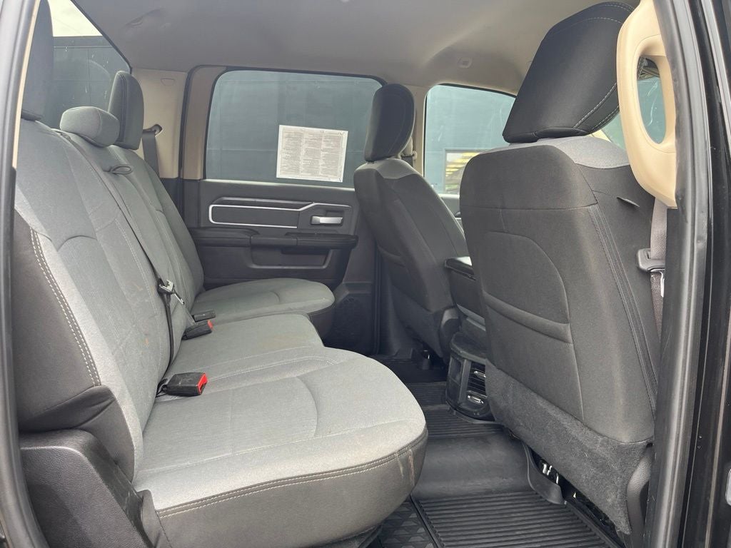 2019 RAM 2500 Big Horn Crew Cab 4x4 8' Box