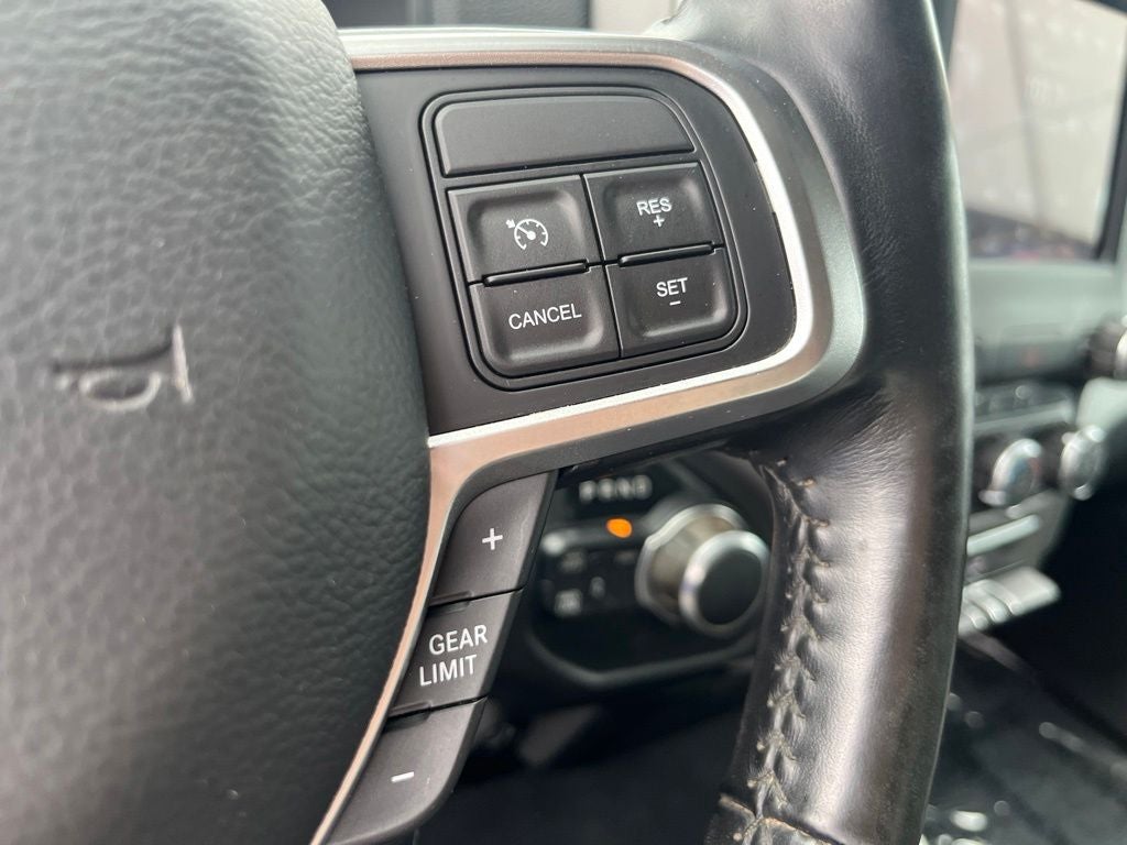 2019 RAM 2500 Big Horn Crew Cab 4x4 8' Box