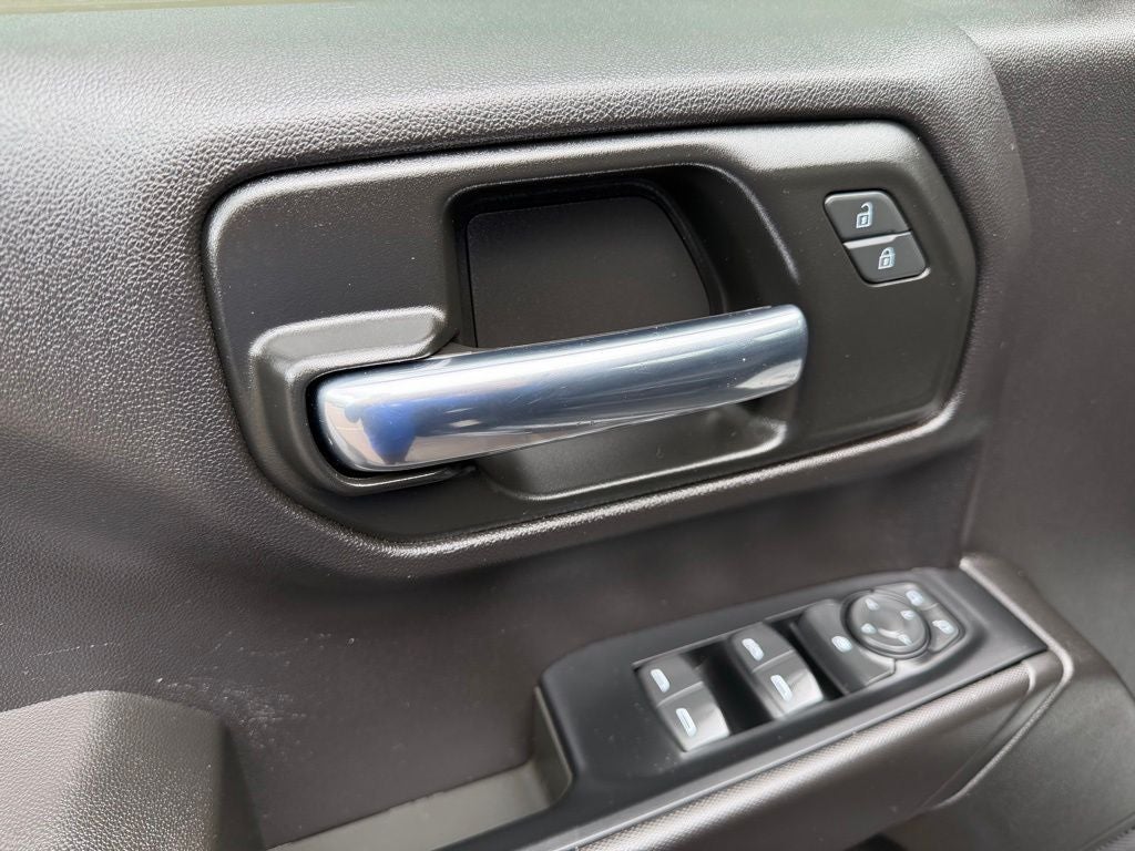 2023 Chevrolet Silverado 1500 4WD Crew Cab Short Bed Custom Trail Boss