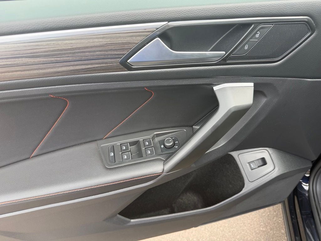 2024 Volkswagen Tiguan 2.0T Wolfsburg Edition