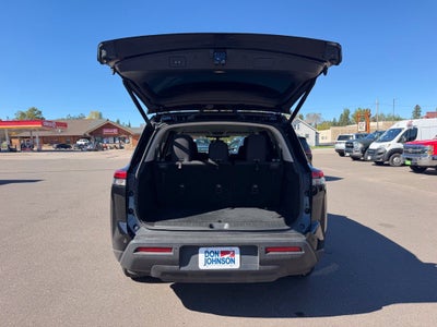 2025 Nissan Pathfinder SV 4WD