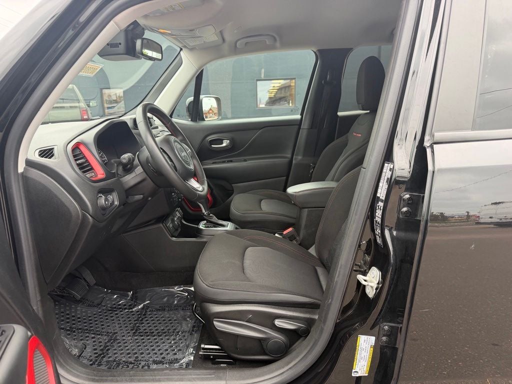 2023 Jeep Renegade Trailhawk 4x4